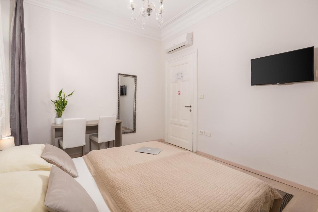 Villa Sokol Apartments Opatija Center Εξωτερικό φωτογραφία