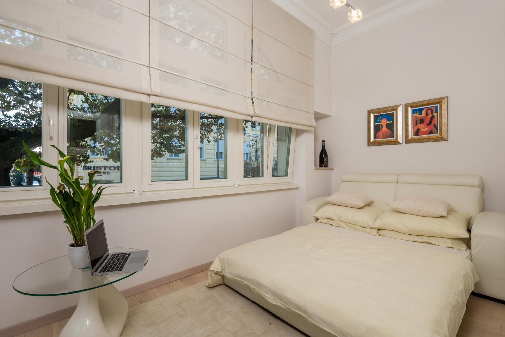 Villa Sokol Apartments Opatija Center Δωμάτιο φωτογραφία